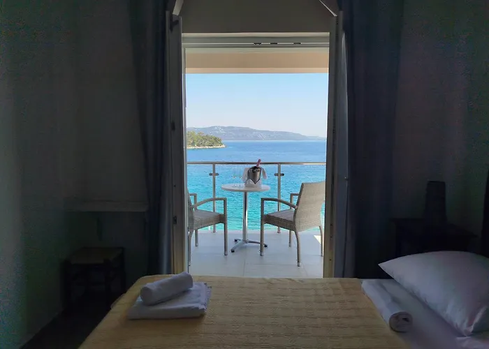 Cortes Guest house Mali Iz