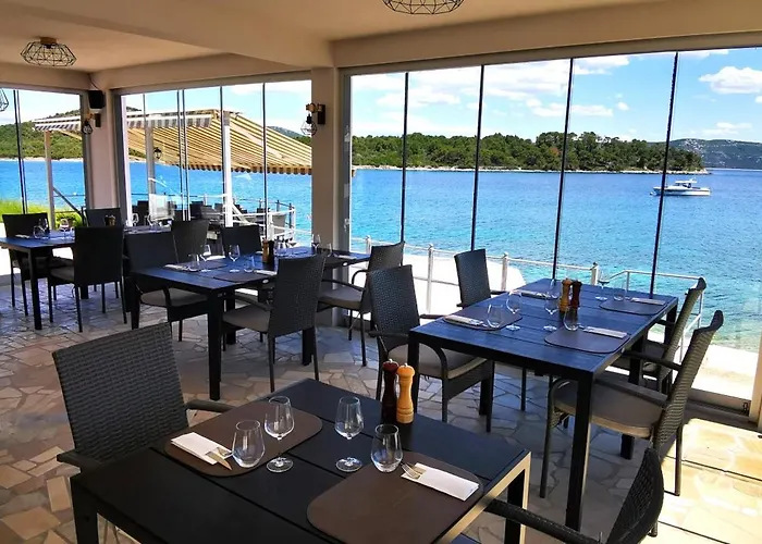 בית הארחה Cortes Mali Iž