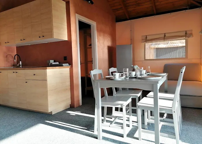 בית הארחה Cortes