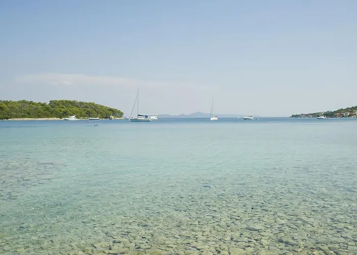 게스트하우스 Cortes Mali Iž